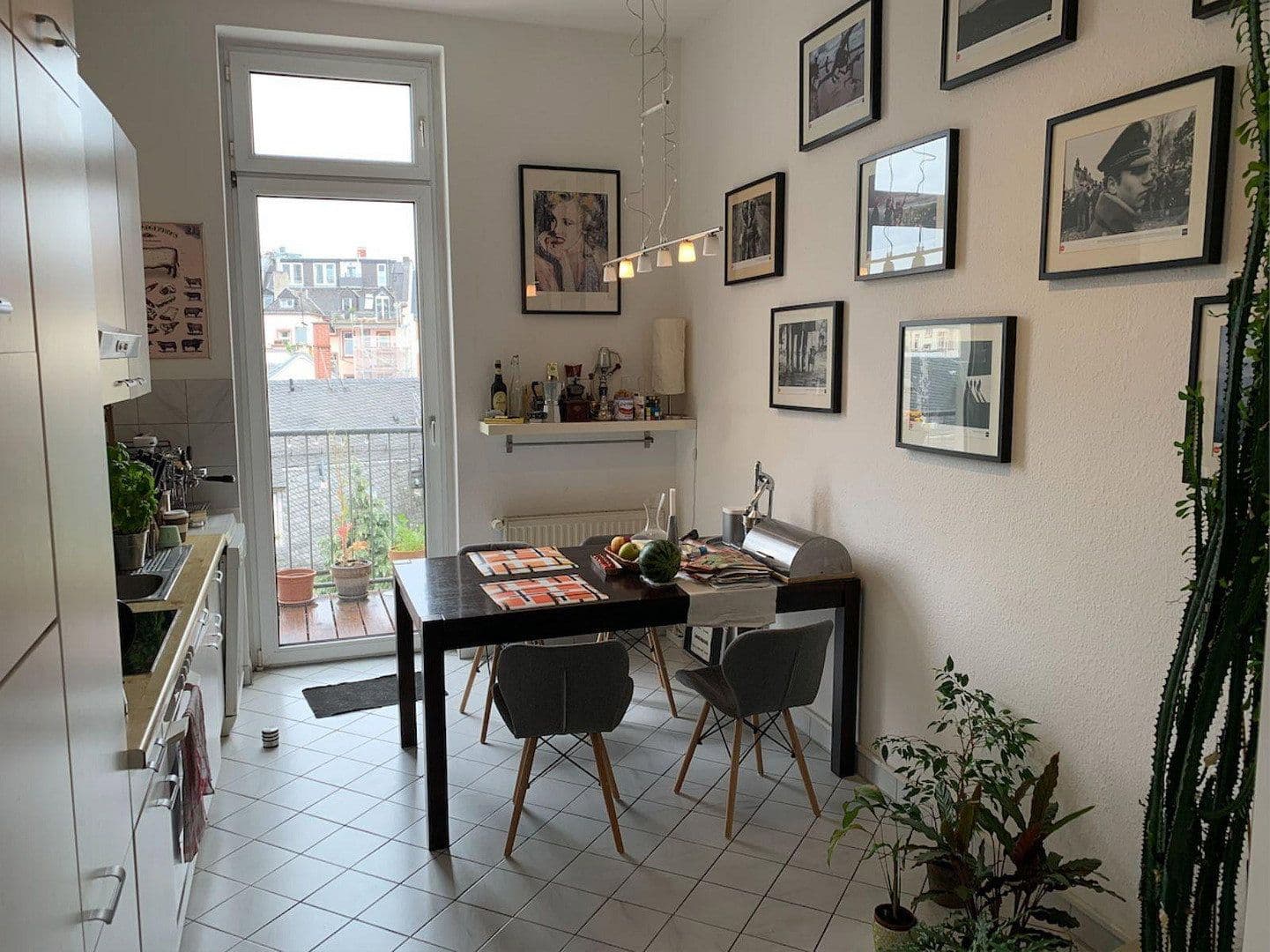 Prenájom bytu 2-izbový 62 m², 60316, Hesensko Prenájom bytu 2-izbový 62 m², 60316, Hesensko