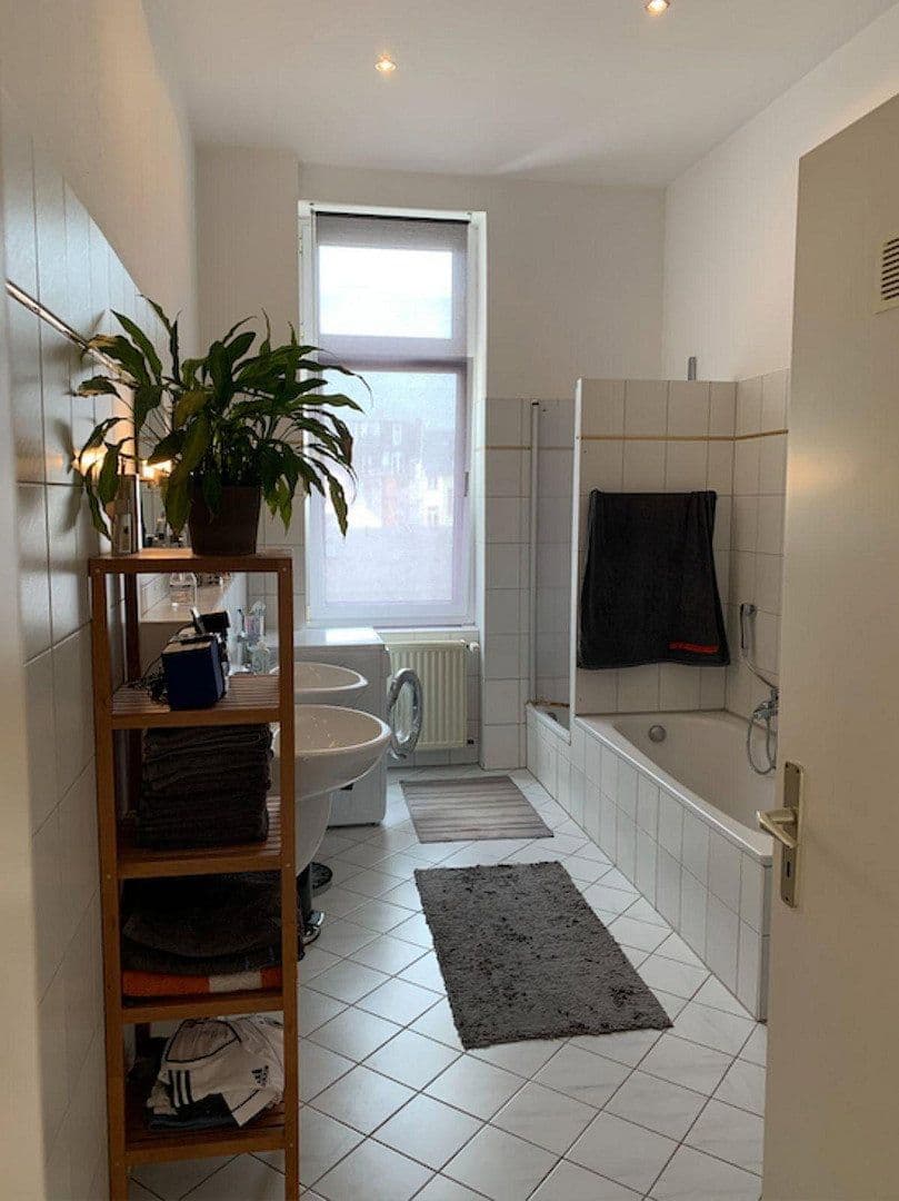 Prenájom bytu 2-izbový 62 m², 60316, Hesensko Prenájom bytu 2-izbový 62 m², 60316, Hesensko