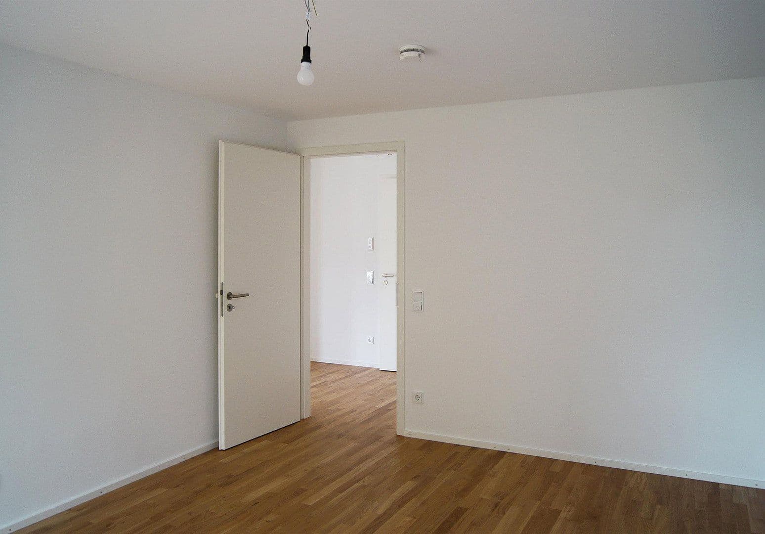 Prenájom bytu 2-izbový 58 m², Richard-Tauber-Straße 3, München, Bavorsko Prenájom bytu 2-izbový 58 m², Richard-Tauber-Straße 3, München, Bavorsko