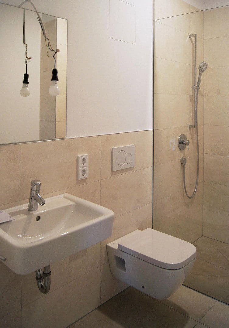 Prenájom bytu 2-izbový 58 m², Richard-Tauber-Straße 3, München, Bavorsko Prenájom bytu 2-izbový 58 m², Richard-Tauber-Straße 3, München, Bavorsko