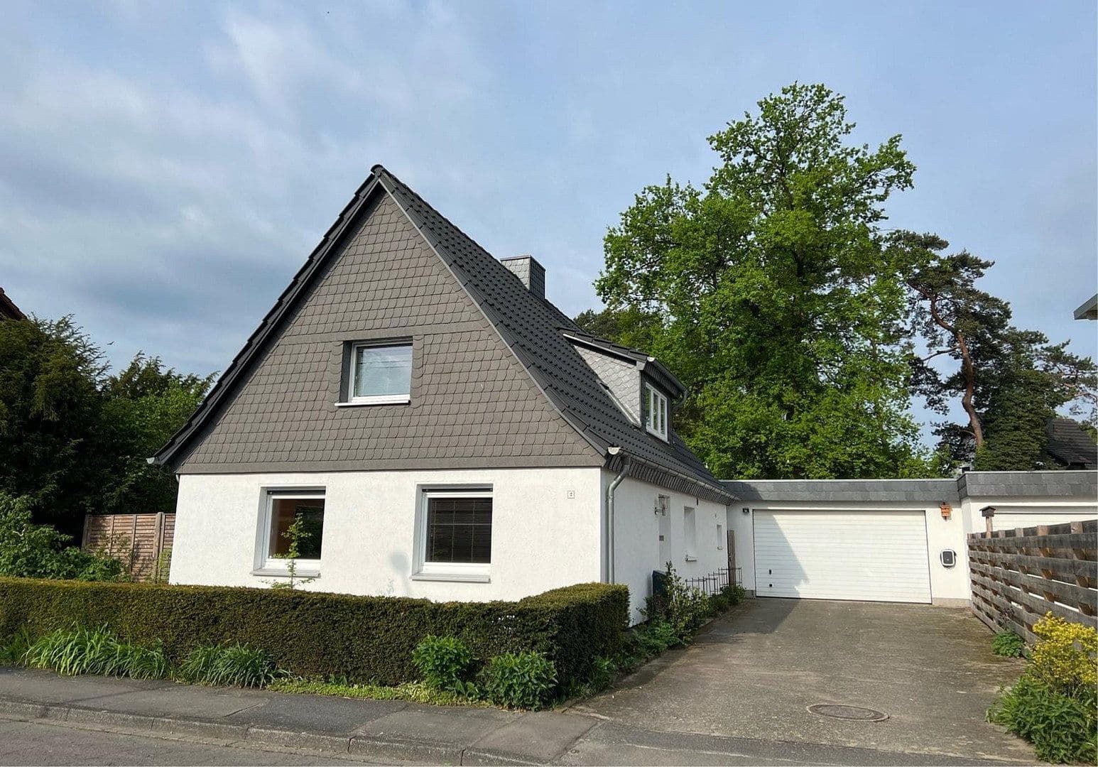 Predaj domu 114 m², pozemok 945 m², Westerweg 2, Gifhorn, Dolné Sasko Predaj domu 114 m², pozemok 945 m², Westerweg 2, Gifhorn, Dolné Sasko