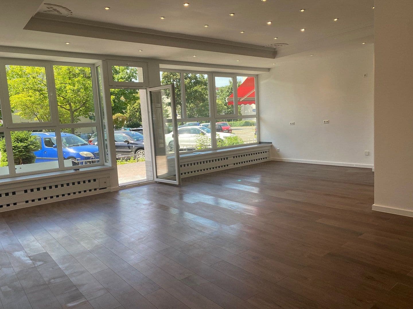 Prenájom bytu 2-izbový 93 m², Fontanestr. 12, Bobenheim-Roxheim, Porýnie-Falcko Prenájom bytu 2-izbový 93 m², Fontanestr. 12, Bobenheim-Roxheim, Porýnie-Falcko