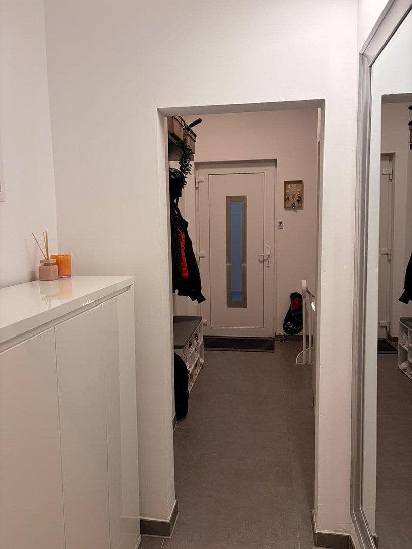 Prenájom bytu 2-izbový 93 m², Fontanestr. 12, Bobenheim-Roxheim, Porýnie-Falcko Prenájom bytu 2-izbový 93 m², Fontanestr. 12, Bobenheim-Roxheim, Porýnie-Falcko
