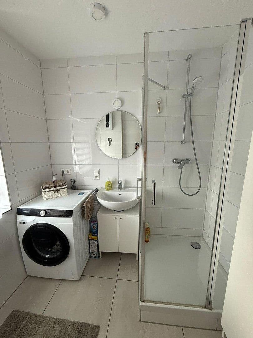 Prenájom bytu 3-izbový 77 m², Elisabethenstr. 4, Ulm, Bádensko-Wurttembersko Prenájom bytu 3-izbový 77 m², Elisabethenstr. 4, Ulm, Bádensko-Wurttembersko