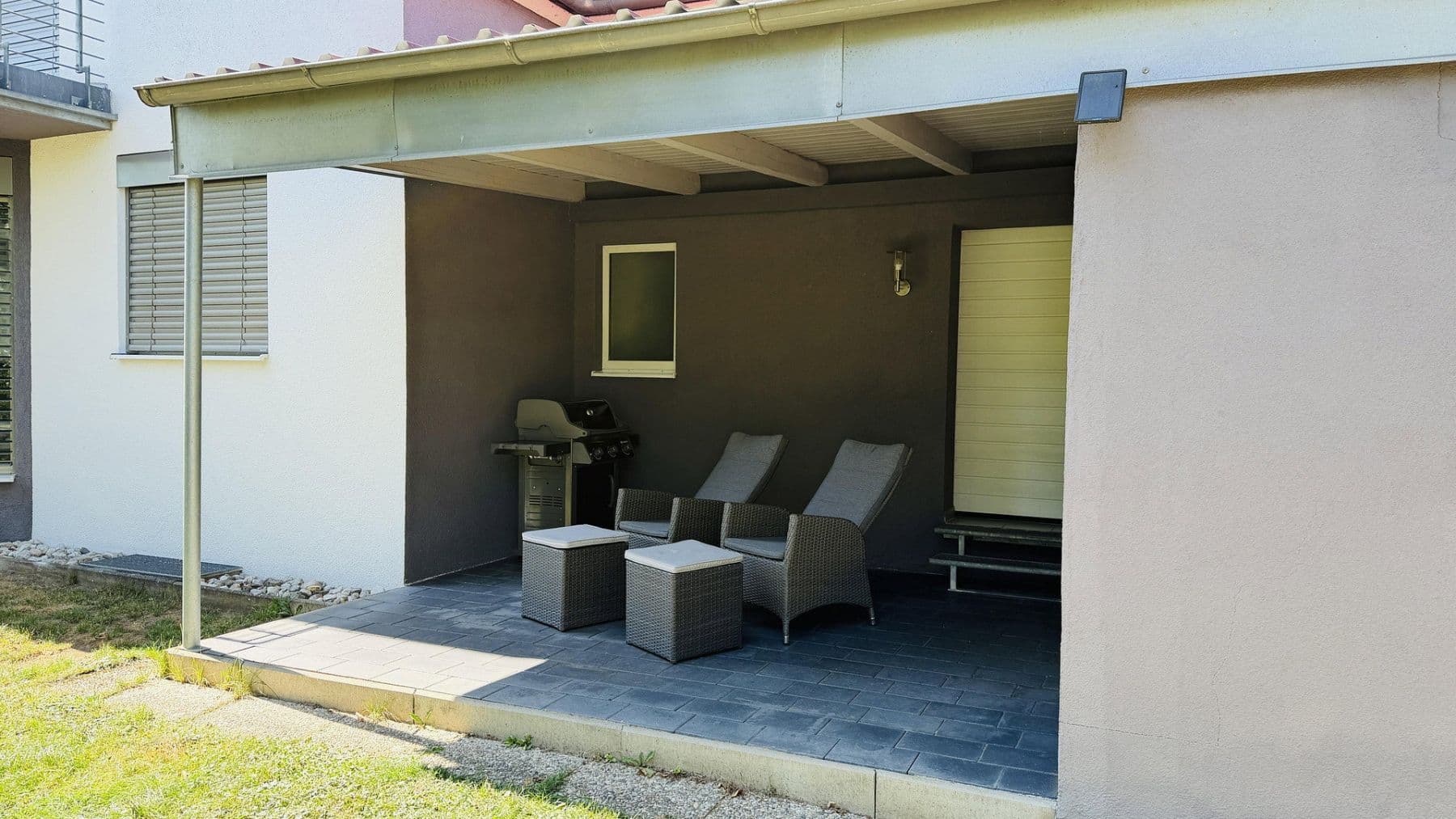 Predaj domu 220 m², pozemok 723 m², Neustadt an der Donau, Bavorsko Predaj domu 220 m², pozemok 723 m², Neustadt an der Donau, Bavorsko
