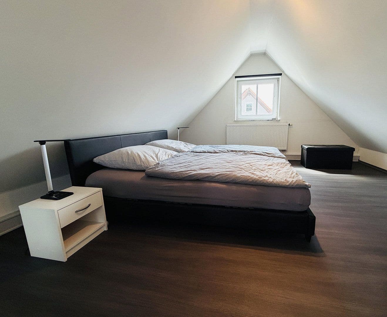 Predaj domu 220 m², pozemok 723 m², Neustadt an der Donau, Bavorsko Predaj domu 220 m², pozemok 723 m², Neustadt an der Donau, Bavorsko