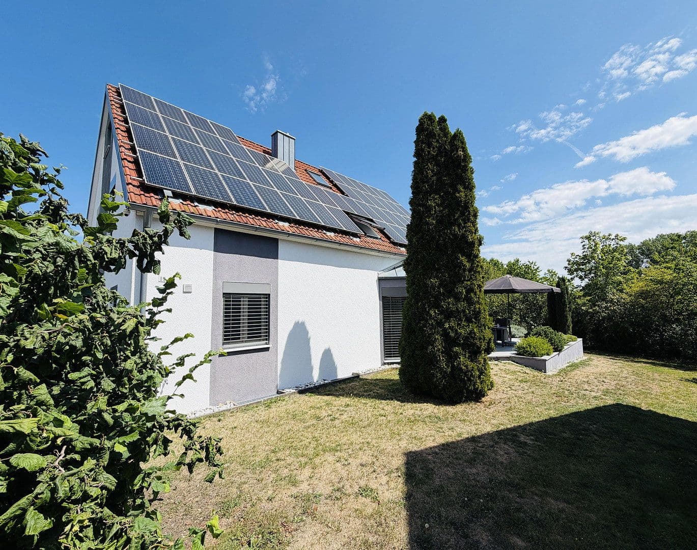 Predaj domu 220 m², pozemok 723 m², Neustadt an der Donau, Bavorsko Predaj domu 220 m², pozemok 723 m², Neustadt an der Donau, Bavorsko