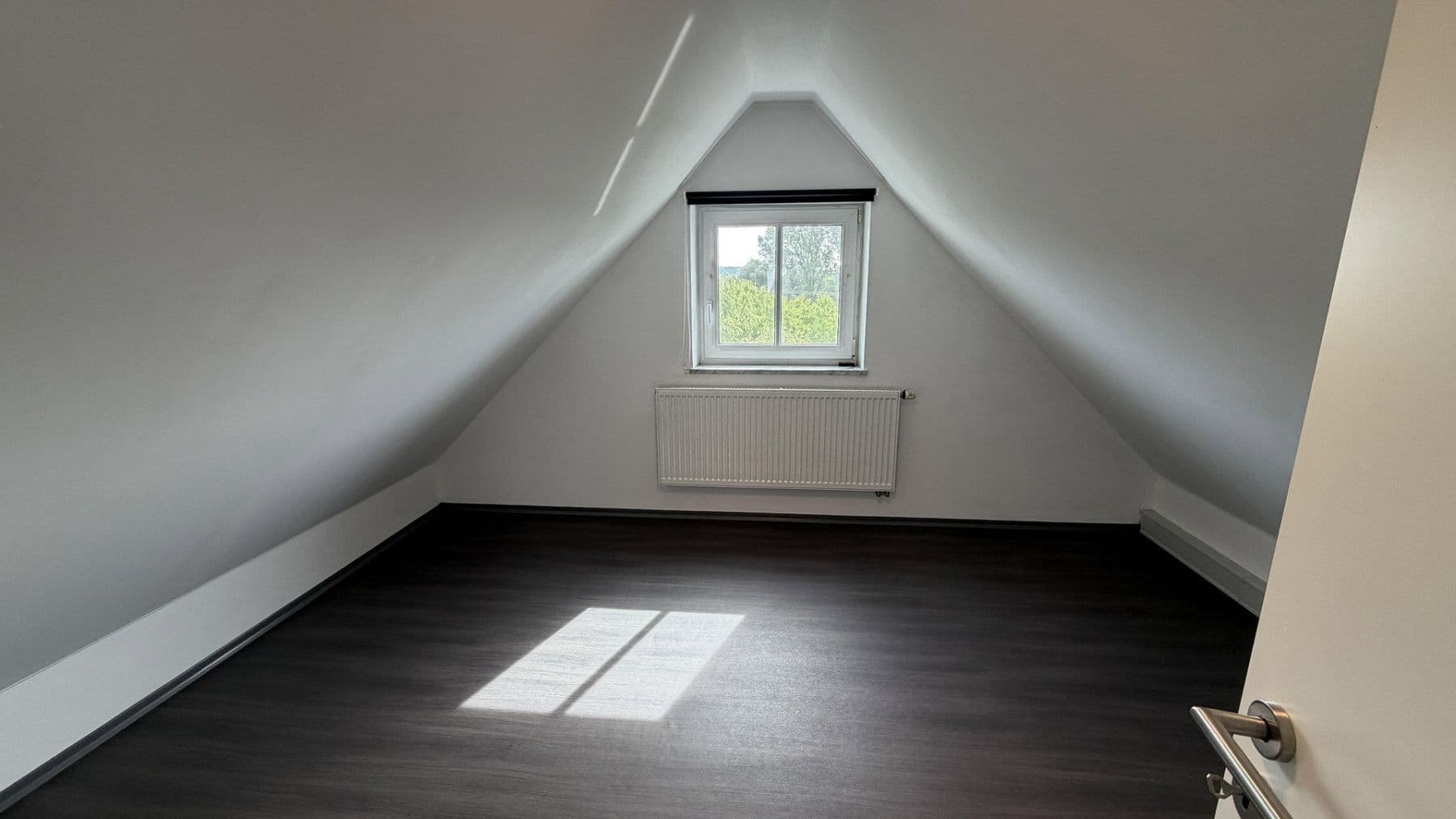 Predaj domu 220 m², pozemok 723 m², Neustadt an der Donau, Bavorsko Predaj domu 220 m², pozemok 723 m², Neustadt an der Donau, Bavorsko