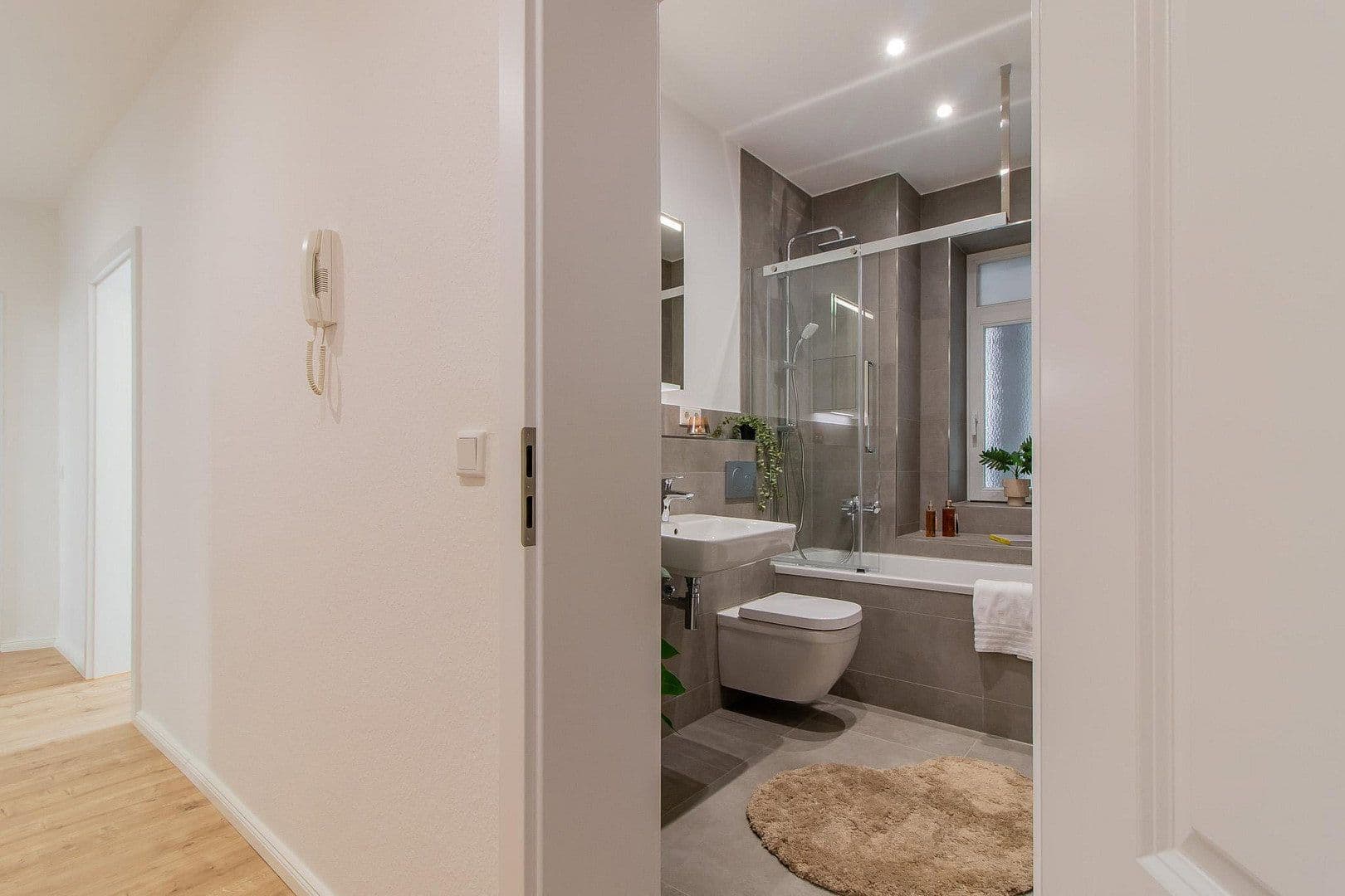 Predaj bytu 3-izbový 81 m², Agricolastr., Chemnitz, Sasko Predaj bytu 3-izbový 81 m², Agricolastr., Chemnitz, Sasko