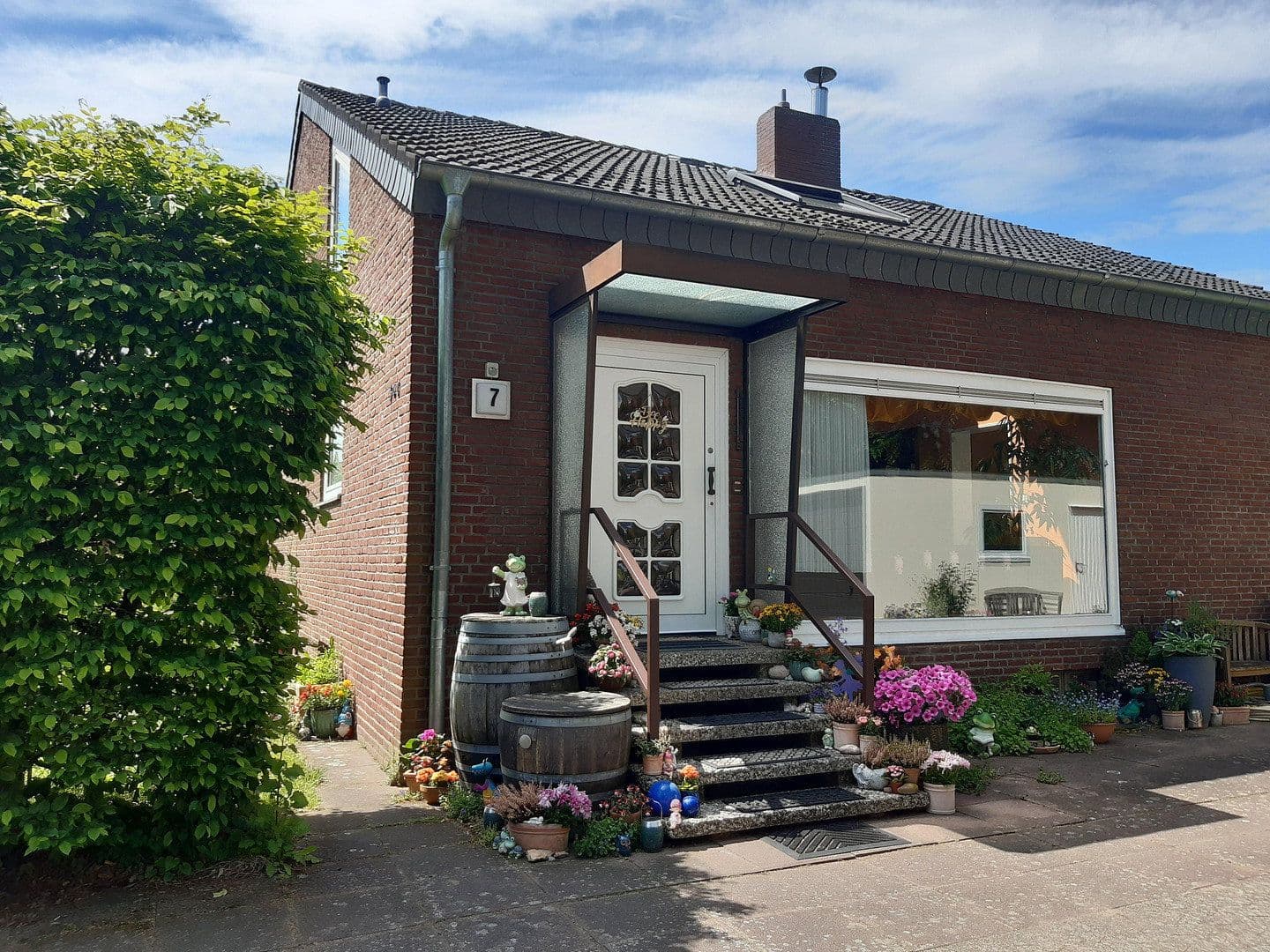 Predaj domu 150 m², pozemok 1.390 m², Burgwedel, Dolné Sasko Predaj domu 150 m², pozemok 1.390 m², Burgwedel, Dolné Sasko