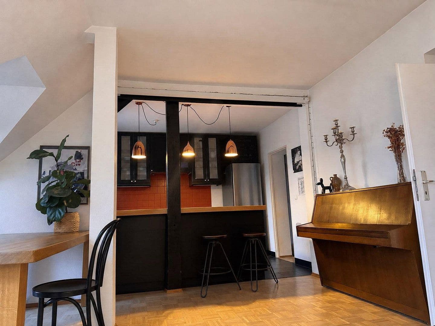 Prenájom bytu 2-izbový 69 m², Berlin, Berlín Prenájom bytu 2-izbový 69 m², Berlin, Berlín