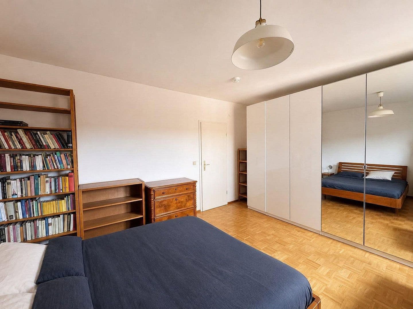 Prenájom bytu 2-izbový 69 m², Berlin, Berlín Prenájom bytu 2-izbový 69 m², Berlin, Berlín
