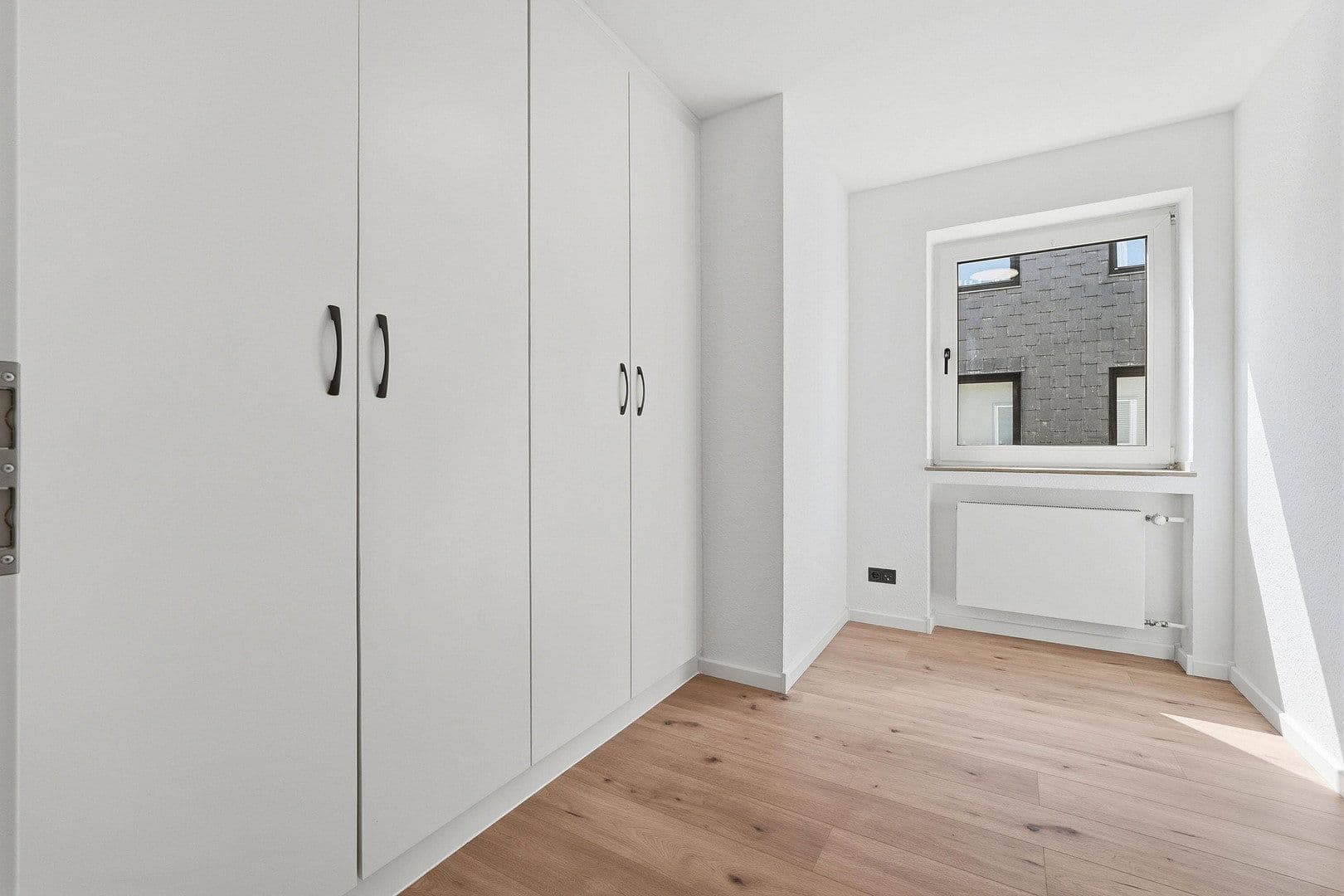 Predaj bytu 3-izbový 75 m², Düsseldorf, Severné Porýnie - Westfálsko Predaj bytu 3-izbový 75 m², Düsseldorf, Severné Porýnie - Westfálsko