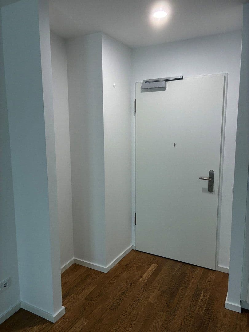 Prenájom bytu 2-izbový 40 m², Berlin, Berlín Prenájom bytu 2-izbový 40 m², Berlin, Berlín