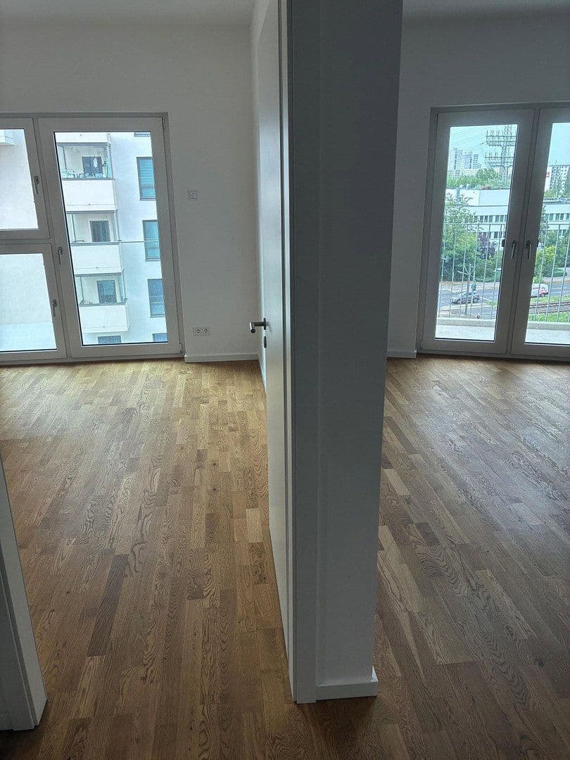 Prenájom bytu 2-izbový 40 m², Berlin, Berlín Prenájom bytu 2-izbový 40 m², Berlin, Berlín