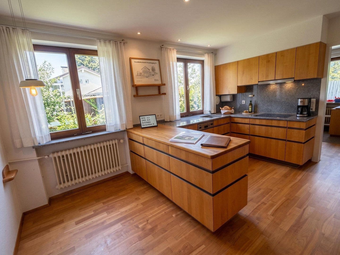 Predaj domu 255 m², pozemok 1.437 m², Scheidegg, Bavorsko Predaj domu 255 m², pozemok 1.437 m², Scheidegg, Bavorsko