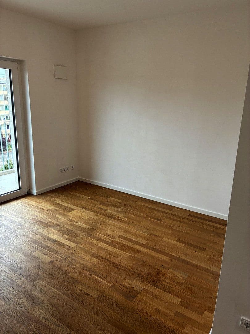 Prenájom bytu 1-izbový 25 m², Berlin, Berlín Prenájom bytu 1-izbový 25 m², Berlin, Berlín