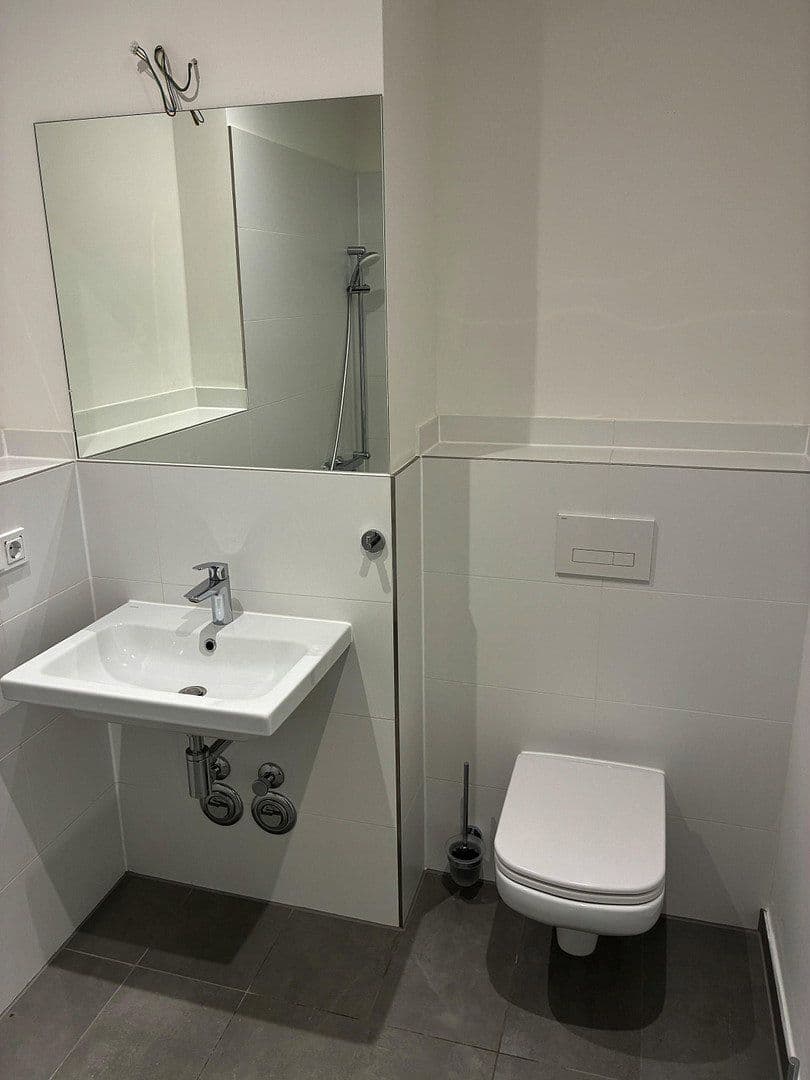 Prenájom bytu 1-izbový 25 m², Berlin, Berlín Prenájom bytu 1-izbový 25 m², Berlin, Berlín