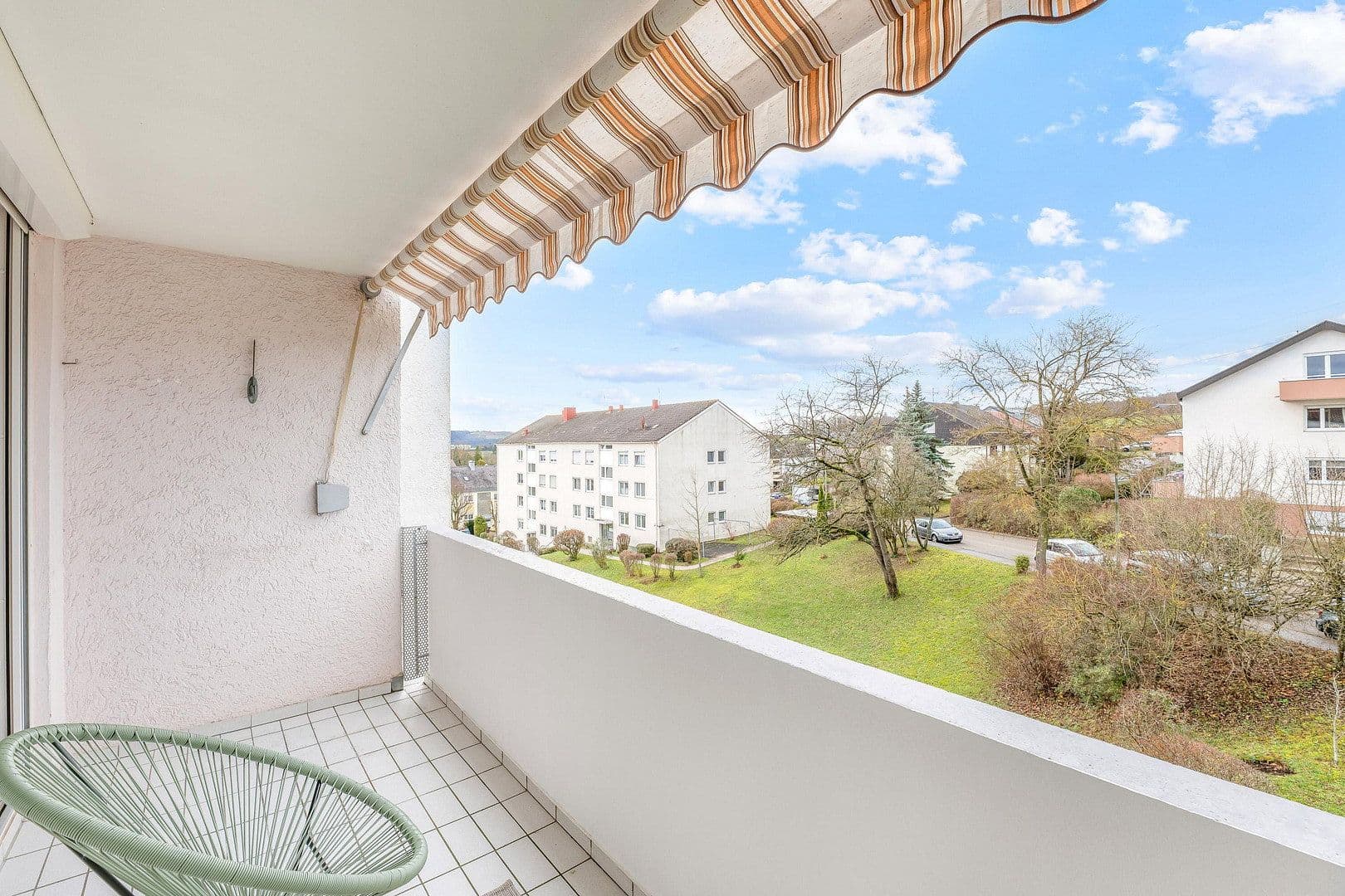 Predaj bytu 3-izbový 85 m², Leonberg, Bádensko-Wurttembersko Predaj bytu 3-izbový 85 m², Leonberg, Bádensko-Wurttembersko