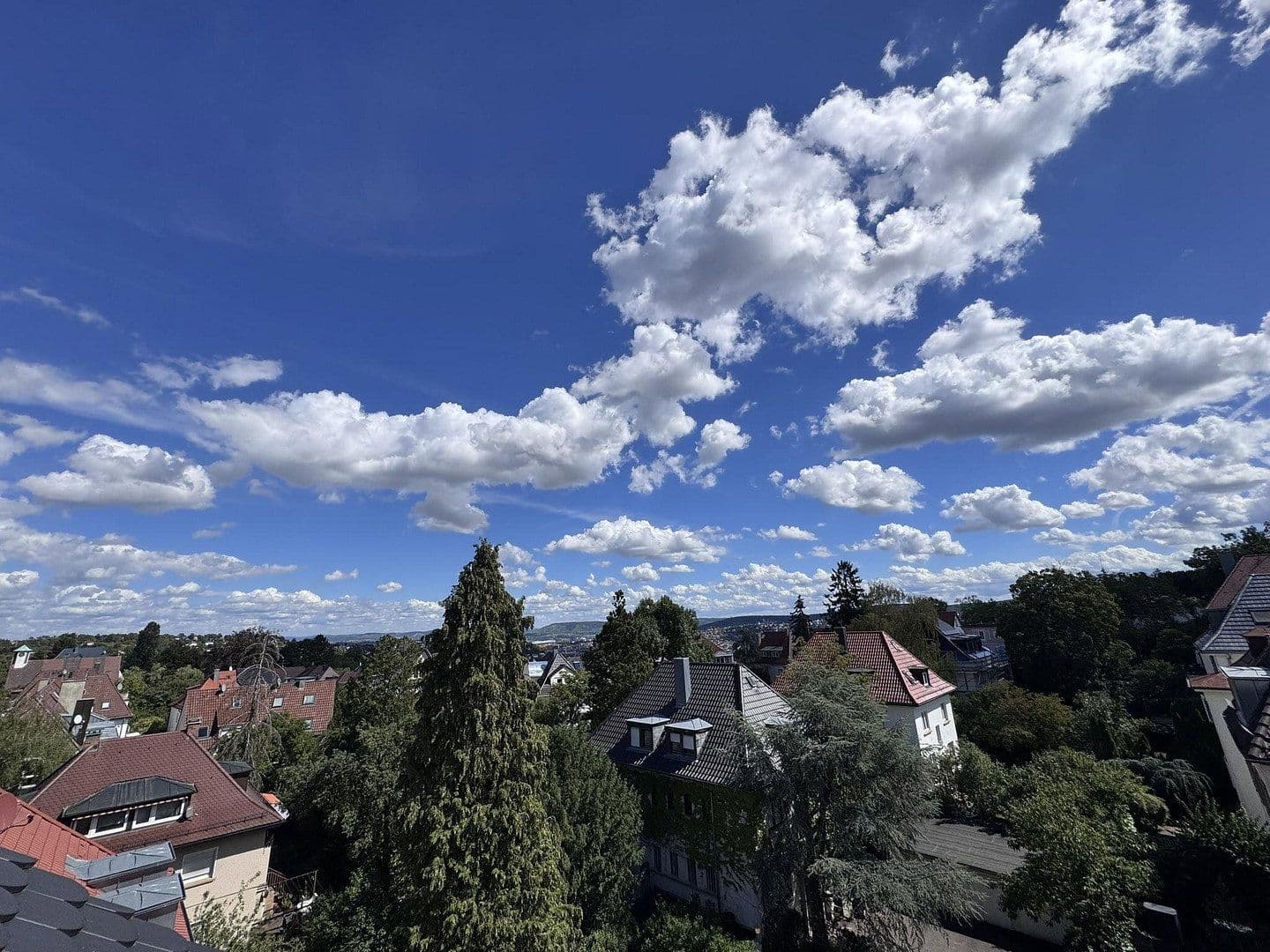Predaj bytu 3-izbový 93 m², Stuttgart, Bádensko-Wurttembersko Predaj bytu 3-izbový 93 m², Stuttgart, Bádensko-Wurttembersko