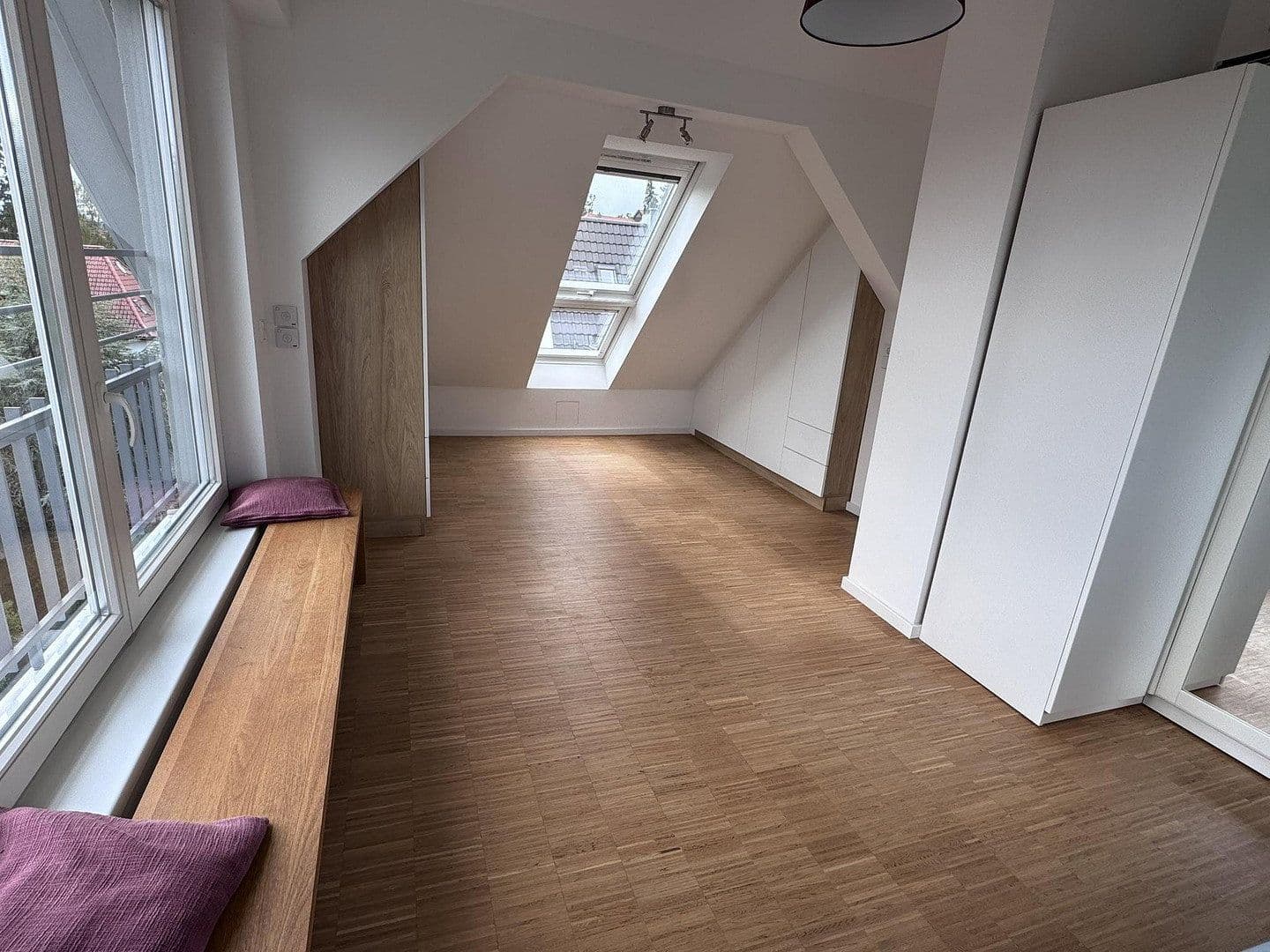 Predaj bytu 3-izbový 93 m², Stuttgart, Bádensko-Wurttembersko Predaj bytu 3-izbový 93 m², Stuttgart, Bádensko-Wurttembersko