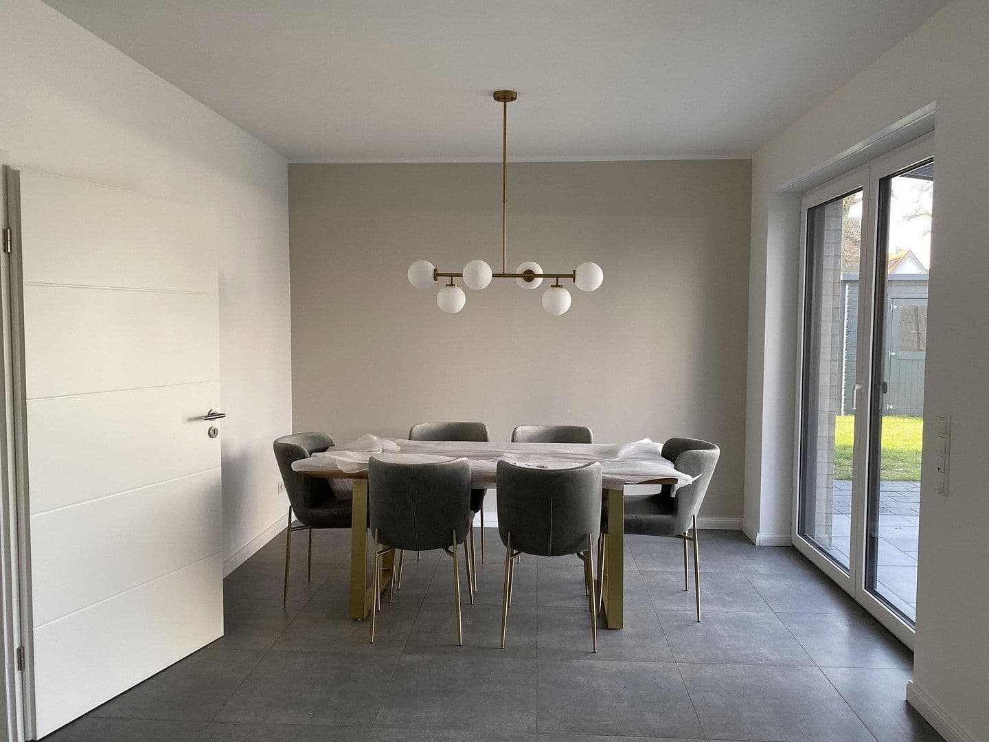 Predaj domu 100 m², pozemok 333 m², Ganderkesee, Dolné Sasko Predaj domu 100 m², pozemok 333 m², Ganderkesee, Dolné Sasko