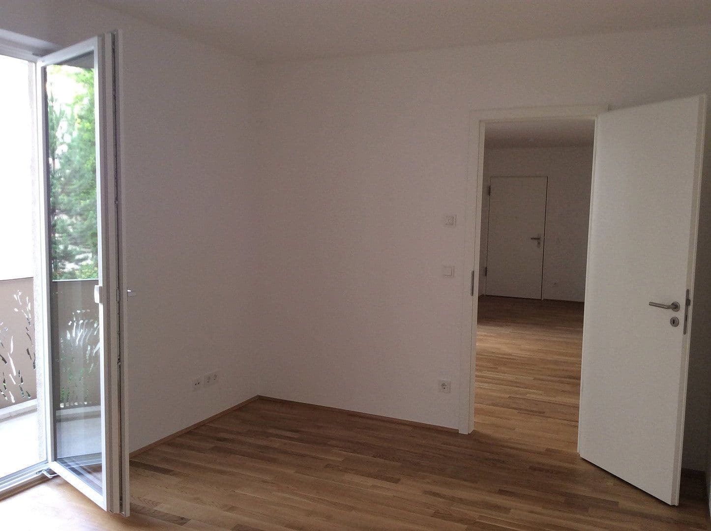 Prenájom bytu 3-izbový 78 m², München, Bavorsko Prenájom bytu 3-izbový 78 m², München, Bavorsko