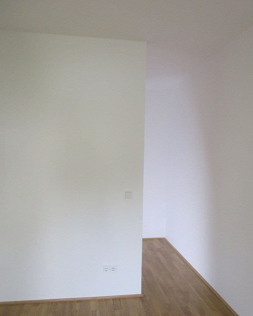 Prenájom bytu 3-izbový 78 m², München, Bavorsko Prenájom bytu 3-izbový 78 m², München, Bavorsko