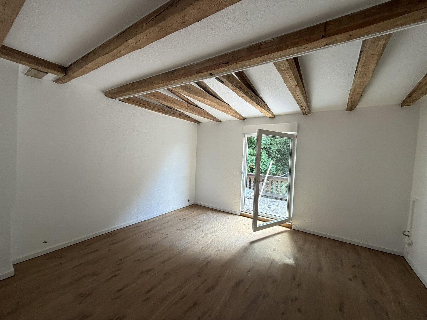 Predaj bytu 3-izbový 86 m², Kirschblütenstraße 43, Wiesbaden, Hesensko Predaj bytu 3-izbový 86 m², Kirschblütenstraße 43, Wiesbaden, Hesensko
