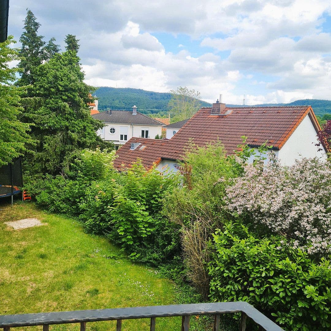 Prenájom bytu 4-izbový 120 m², Alzenau, Bavorsko Prenájom bytu 4-izbový 120 m², Alzenau, Bavorsko