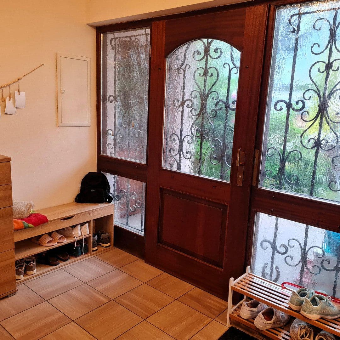 Prenájom bytu 4-izbový 120 m², Alzenau, Bavorsko Prenájom bytu 4-izbový 120 m², Alzenau, Bavorsko