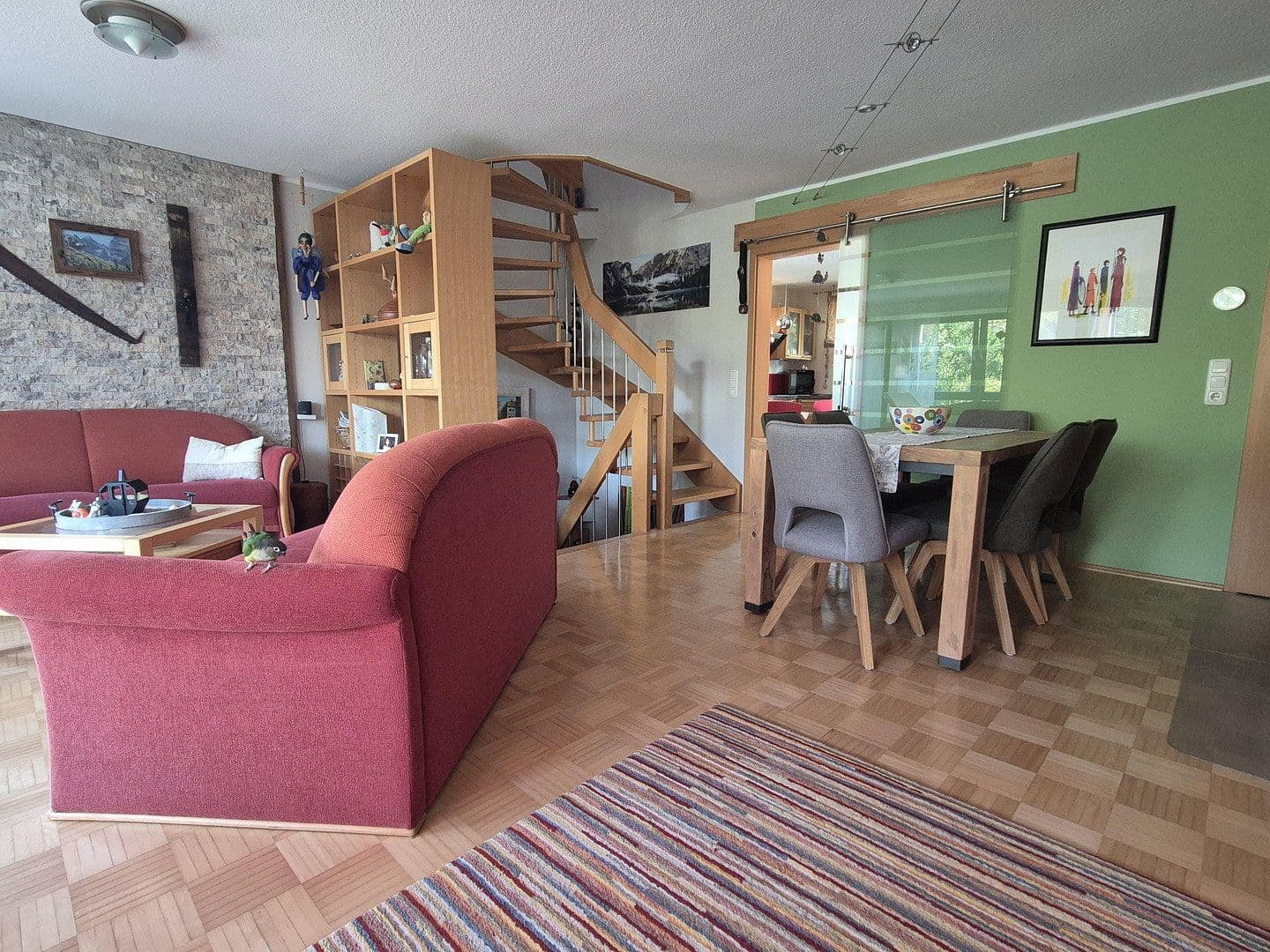 Predaj domu 131 m², pozemok 236 m², Leverkusen, Severné Porýnie - Westfálsko Predaj domu 131 m², pozemok 236 m², Leverkusen, Severné Porýnie - Westfálsko