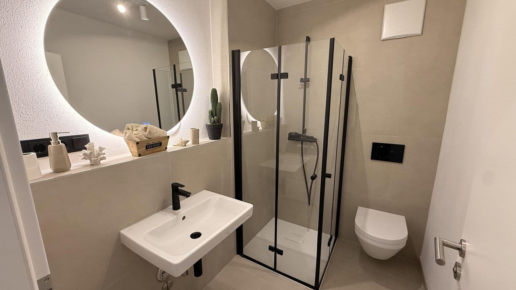Predaj bytu 3-izbový 75 m², München, Bavorsko Predaj bytu 3-izbový 75 m², München, Bavorsko