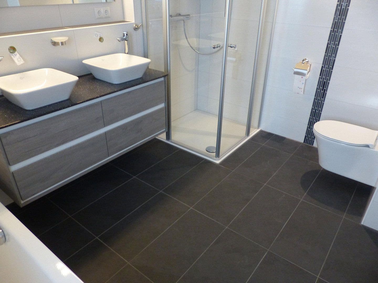 Prenájom bytu 2-izbový 71 m², Dresdener Straße 1, Buchloe, Bavorsko Prenájom bytu 2-izbový 71 m², Dresdener Straße 1, Buchloe, Bavorsko