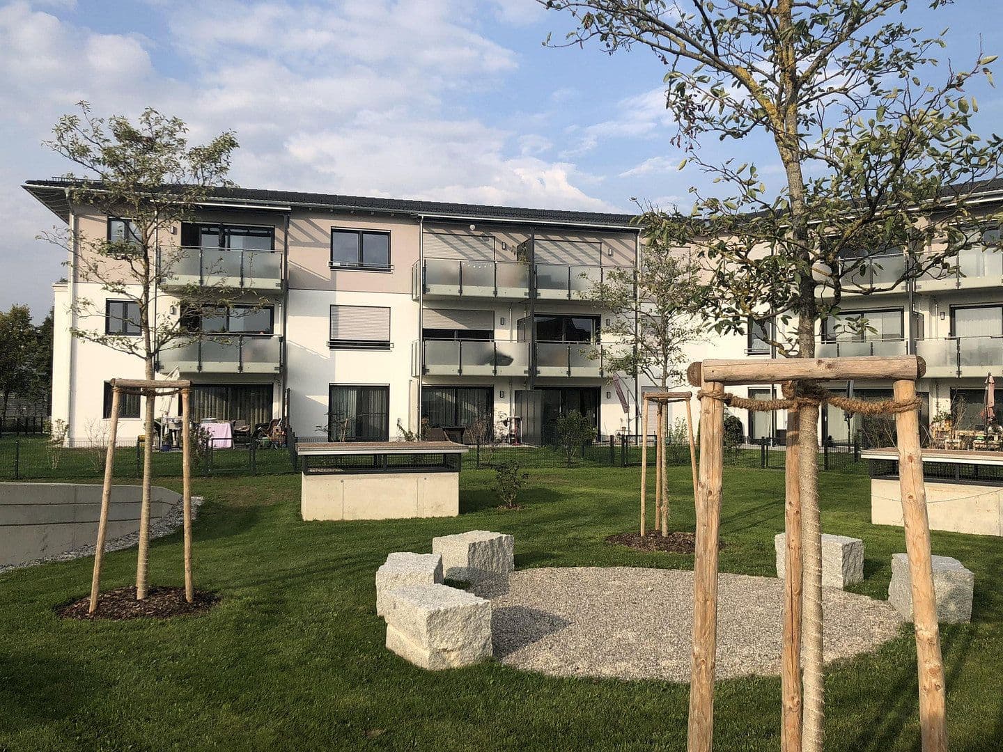 Prenájom bytu 2-izbový 71 m², Dresdener Straße 1, Buchloe, Bavorsko Prenájom bytu 2-izbový 71 m², Dresdener Straße 1, Buchloe, Bavorsko