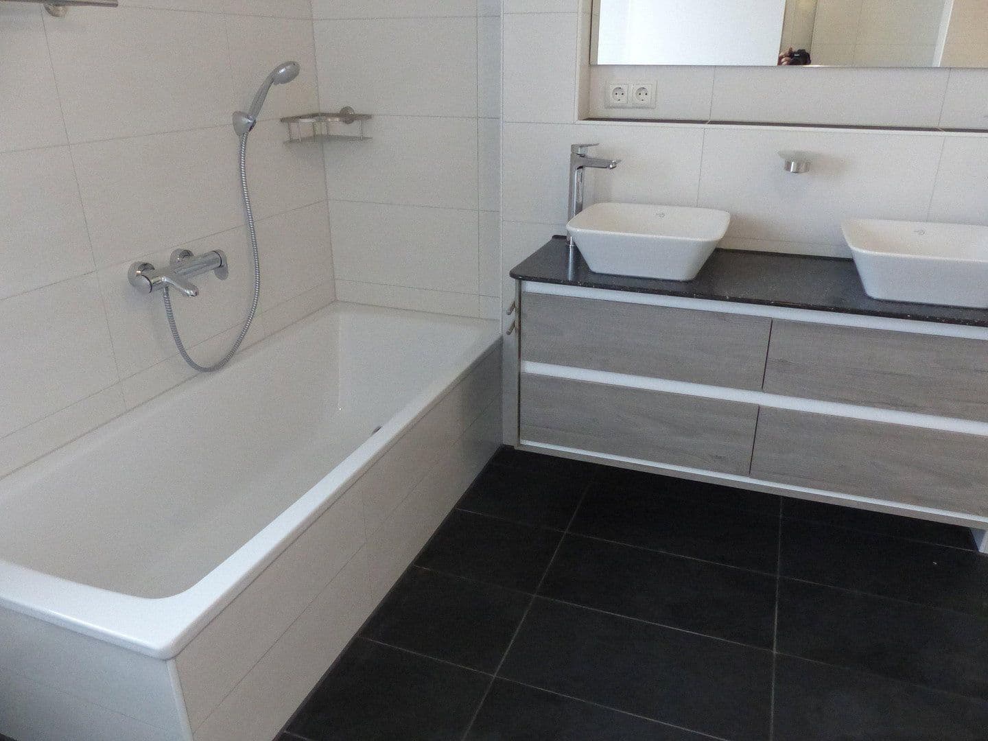 Prenájom bytu 2-izbový 71 m², Dresdener Straße 1, Buchloe, Bavorsko Prenájom bytu 2-izbový 71 m², Dresdener Straße 1, Buchloe, Bavorsko