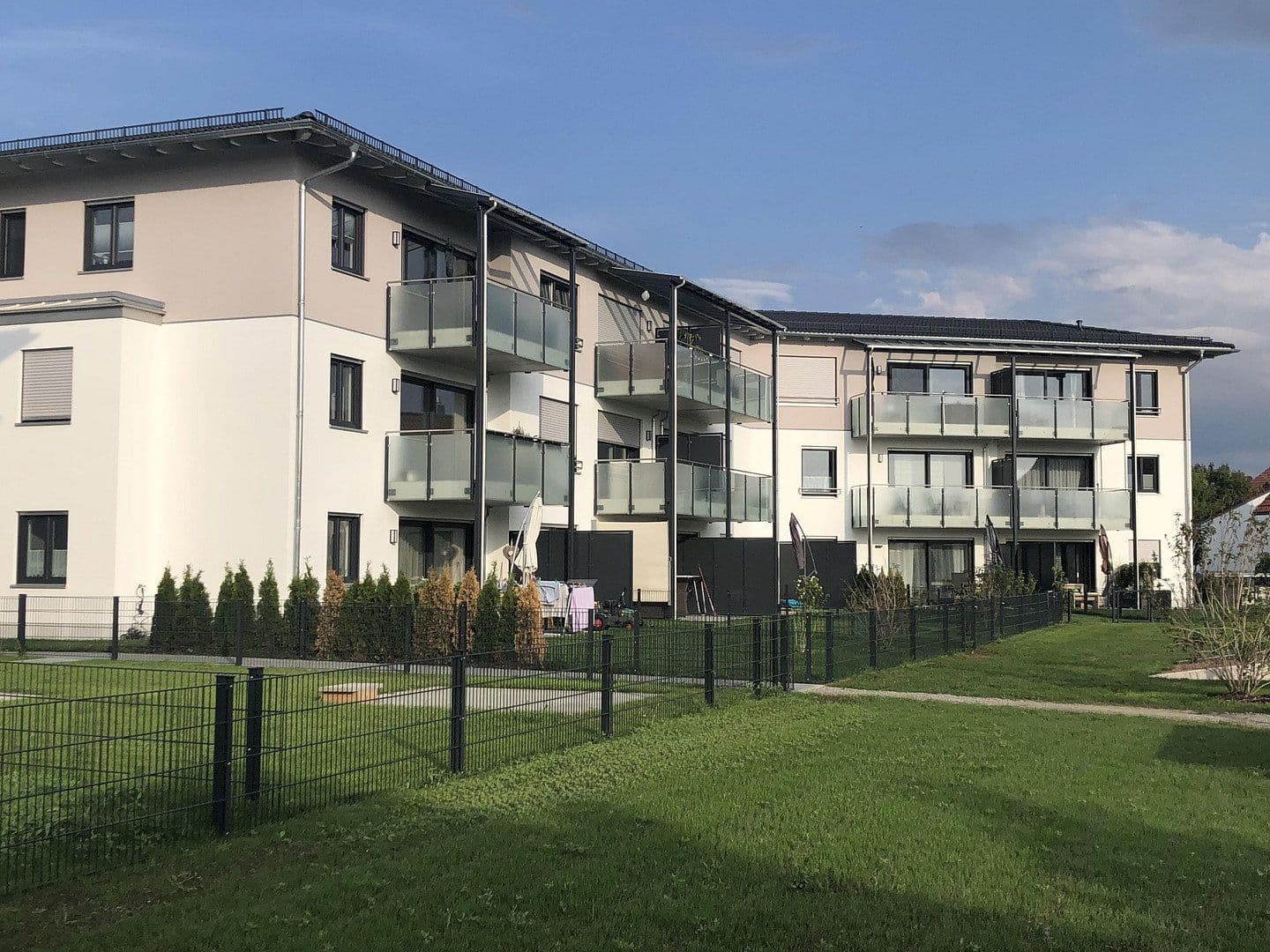 Prenájom bytu 2-izbový 71 m², Dresdener Straße 1, Buchloe, Bavorsko Prenájom bytu 2-izbový 71 m², Dresdener Straße 1, Buchloe, Bavorsko