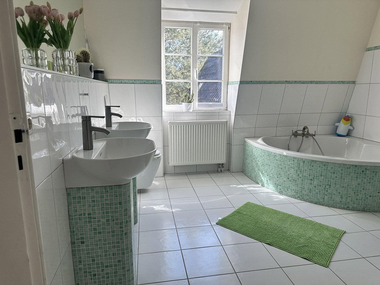 Predaj domu 280 m², pozemok 3.500 m², Kiel, Šlezvicko-Holštajnsko Predaj domu 280 m², pozemok 3.500 m², Kiel, Šlezvicko-Holštajnsko