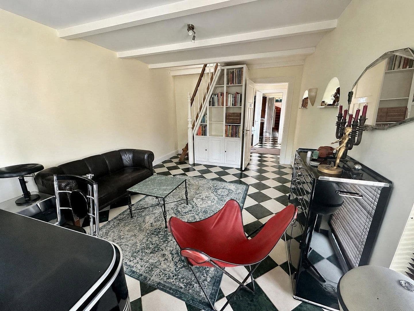 Predaj domu 280 m², pozemok 3.500 m², Kiel, Šlezvicko-Holštajnsko Predaj domu 280 m², pozemok 3.500 m², Kiel, Šlezvicko-Holštajnsko