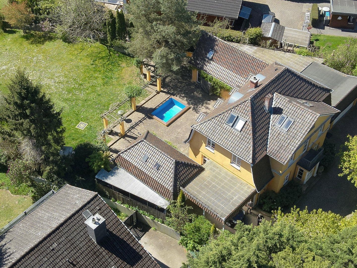 Predaj domu 280 m², pozemok 3.500 m², Kiel, Šlezvicko-Holštajnsko Predaj domu 280 m², pozemok 3.500 m², Kiel, Šlezvicko-Holštajnsko