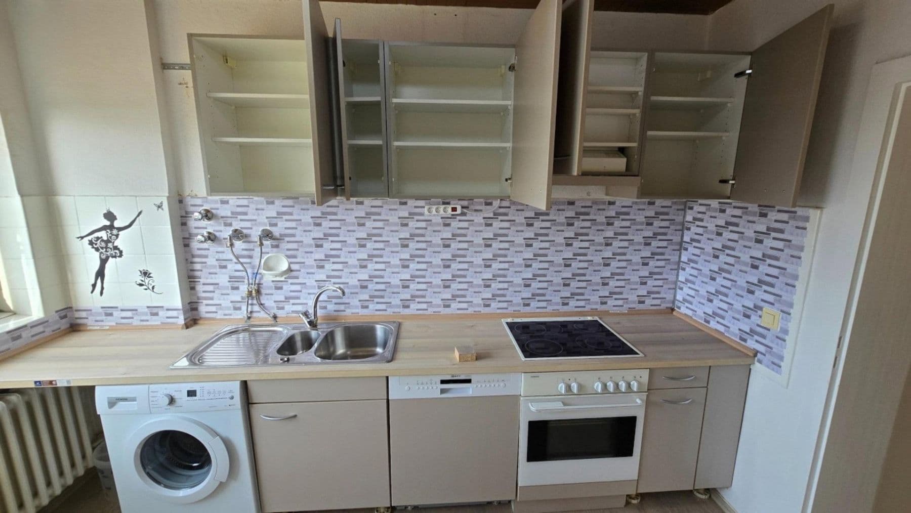 Prenájom bytu 2-izbový 55 m², Höltestraße 31, Essen, Severné Porýnie - Westfálsko Prenájom bytu 2-izbový 55 m², Höltestraße 31, Essen, Severné Porýnie - Westfálsko