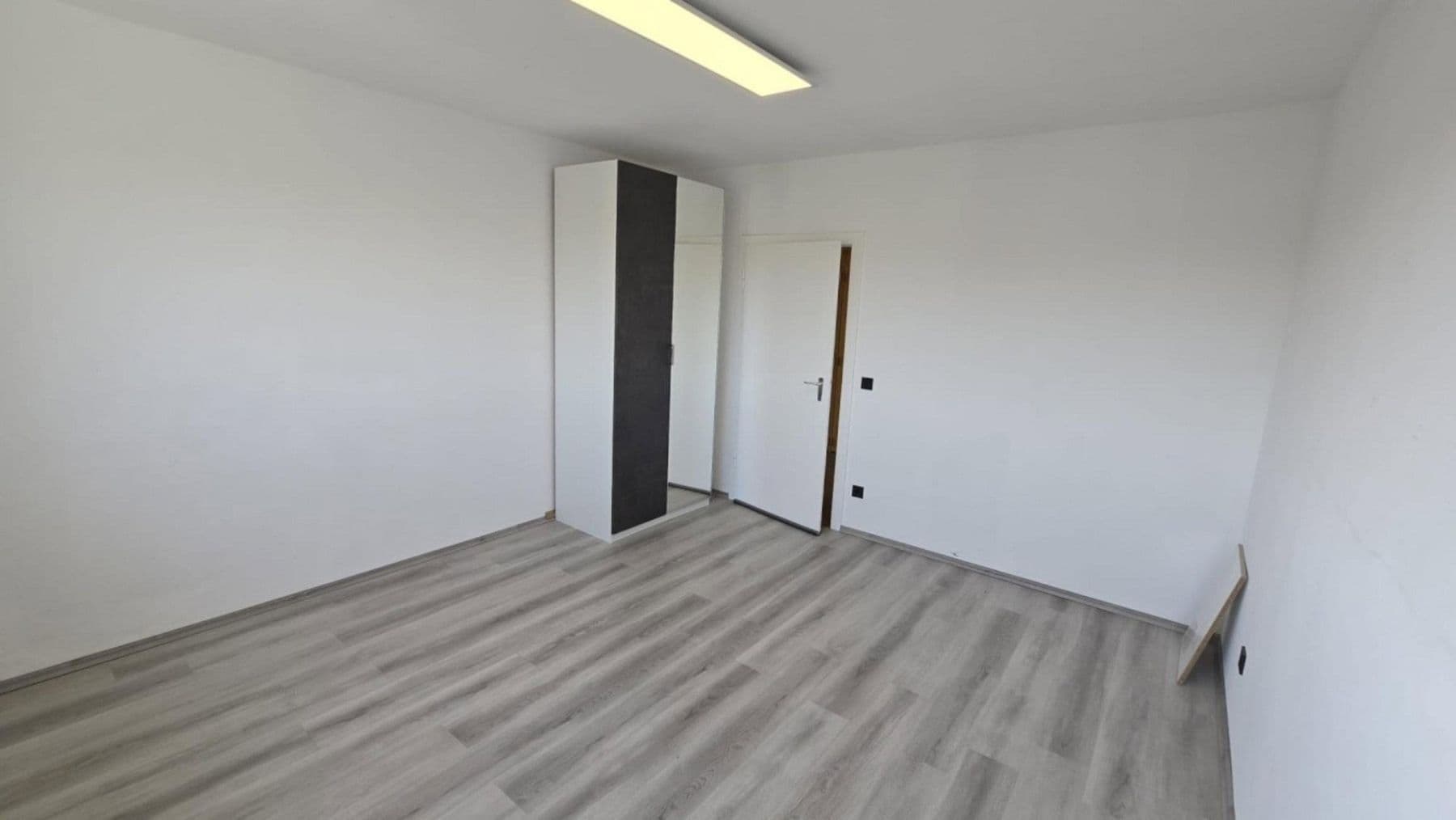 Prenájom bytu 2-izbový 55 m², Höltestraße 31, Essen, Severné Porýnie - Westfálsko Prenájom bytu 2-izbový 55 m², Höltestraße 31, Essen, Severné Porýnie - Westfálsko