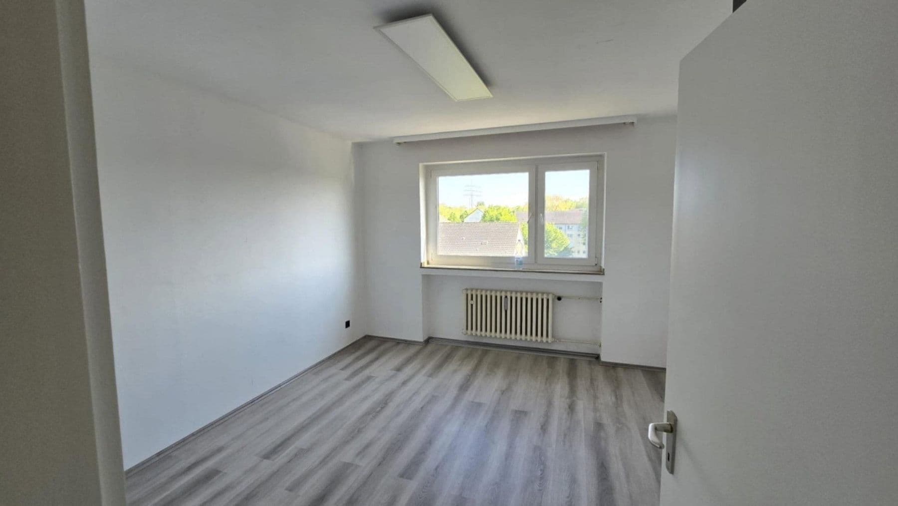 Prenájom bytu 2-izbový 55 m², Höltestraße 31, Essen, Severné Porýnie - Westfálsko Prenájom bytu 2-izbový 55 m², Höltestraße 31, Essen, Severné Porýnie - Westfálsko
