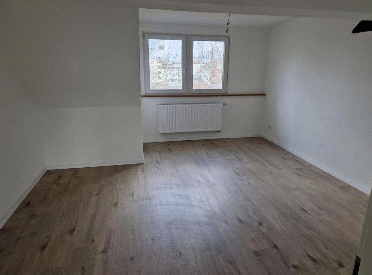 Predaj bytu 2-izbový 57 m², Ludwigshafen, Porýnie-Falcko Predaj bytu 2-izbový 57 m², Ludwigshafen, Porýnie-Falcko