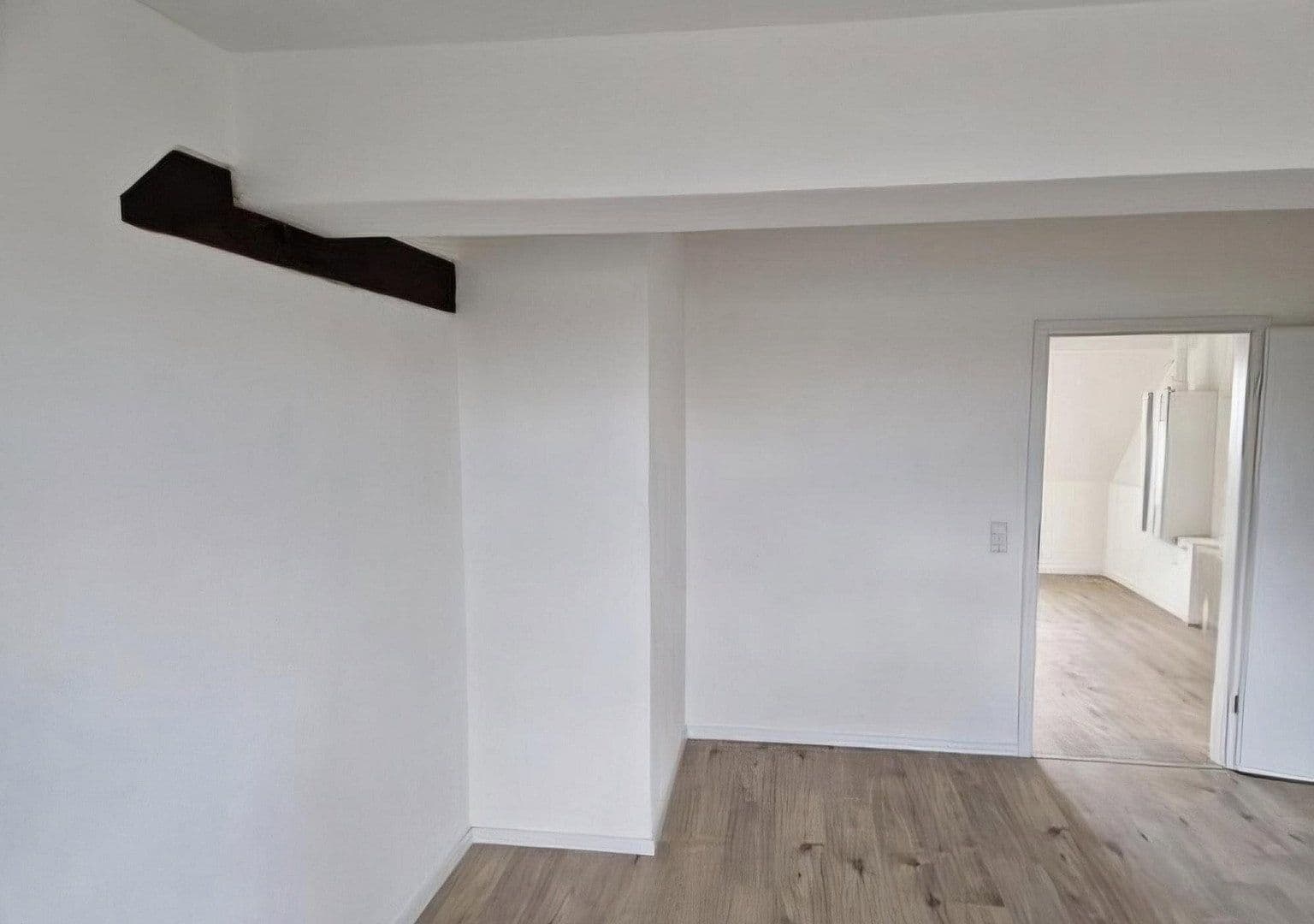 Predaj bytu 2-izbový 57 m², Ludwigshafen, Porýnie-Falcko Predaj bytu 2-izbový 57 m², Ludwigshafen, Porýnie-Falcko