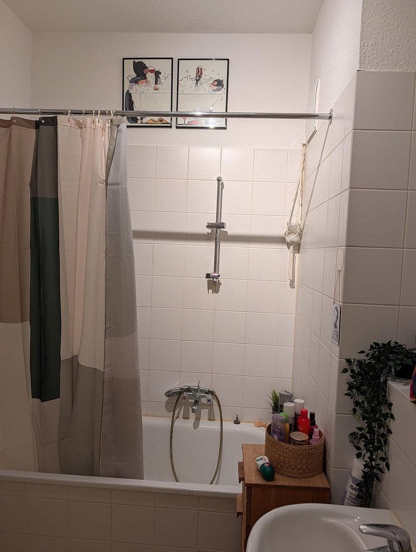 Predaj bytu 2-izbový 44 m², Schulstr. 28, Berlin, Berlín Predaj bytu 2-izbový 44 m², Schulstr. 28, Berlin, Berlín