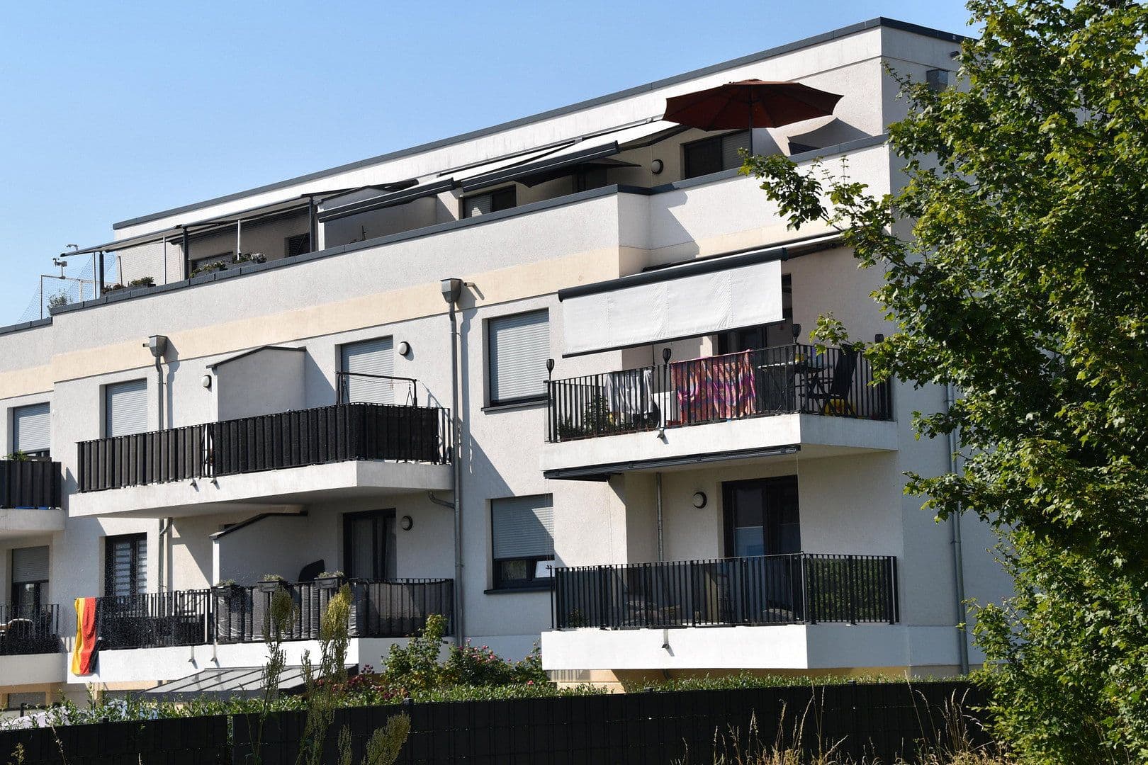Predaj bytu 3-izbový 93 m², Berttolt-Brecht Allee 1-17, Schönefeld, Brandenbursko Predaj bytu 3-izbový 93 m², Berttolt-Brecht Allee 1-17, Schönefeld, Brandenbursko
