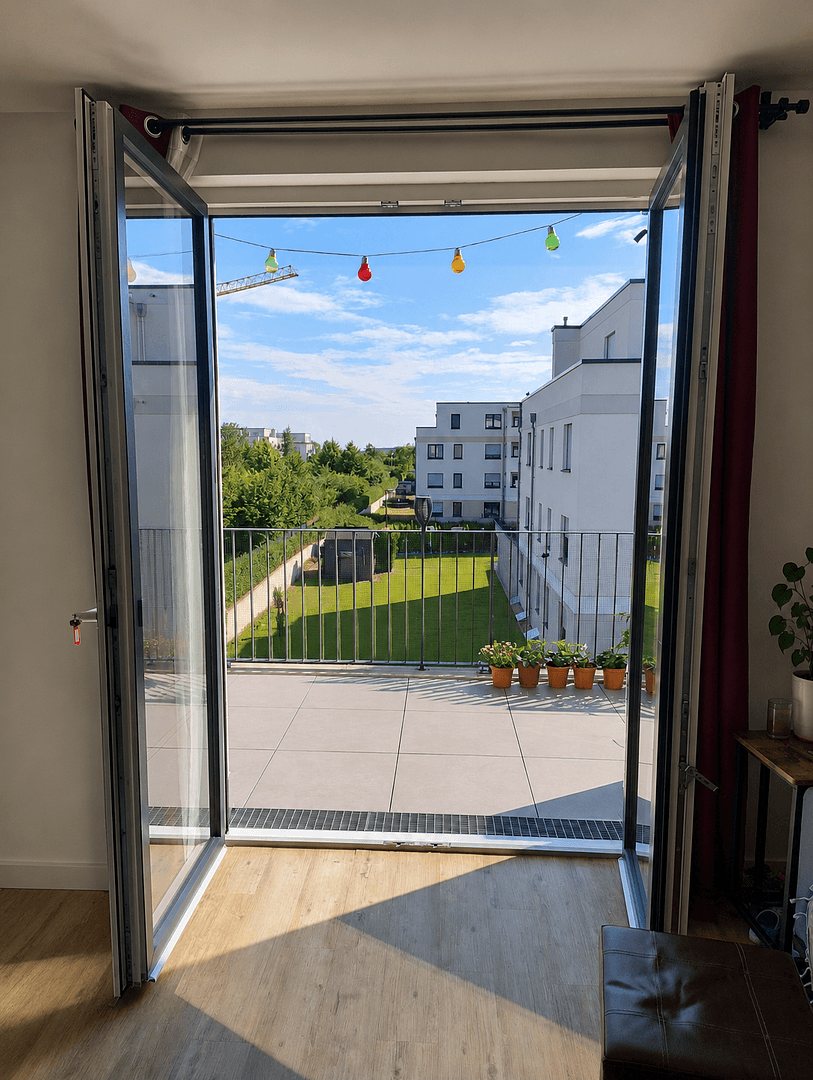 Predaj bytu 3-izbový 93 m², Berttolt-Brecht Allee 1-17, Schönefeld, Brandenbursko Predaj bytu 3-izbový 93 m², Berttolt-Brecht Allee 1-17, Schönefeld, Brandenbursko