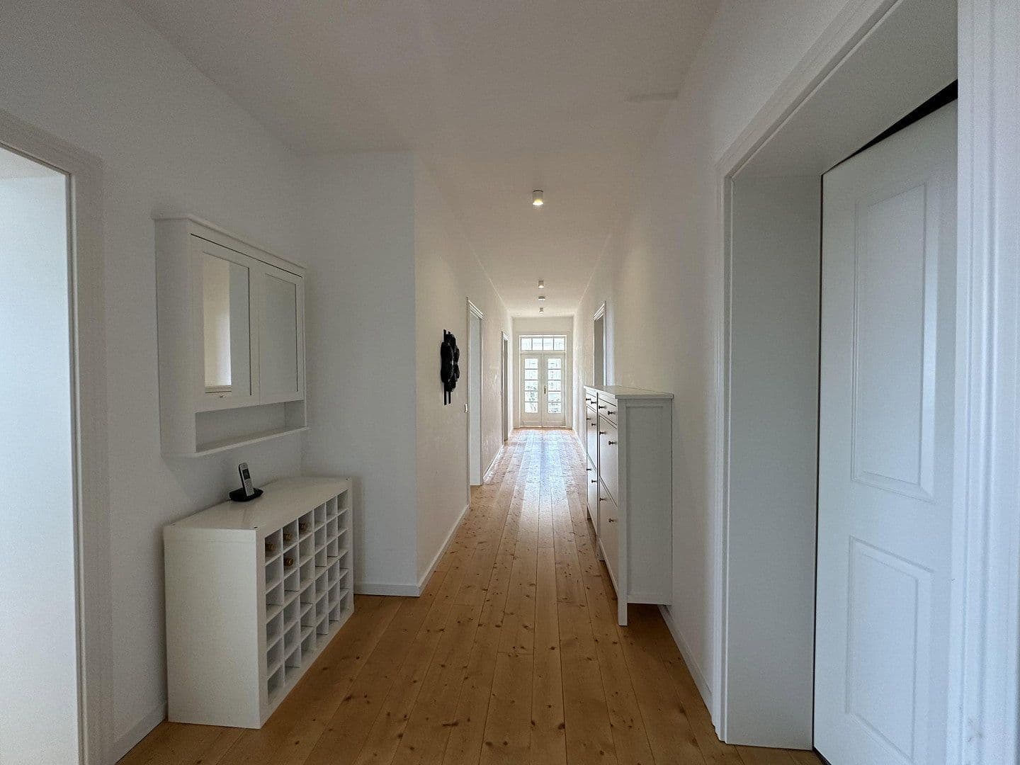 Prenájom bytu 3-izbový 150 m², Döncheweg 12, Kassel, Hesensko Prenájom bytu 3-izbový 150 m², Döncheweg 12, Kassel, Hesensko