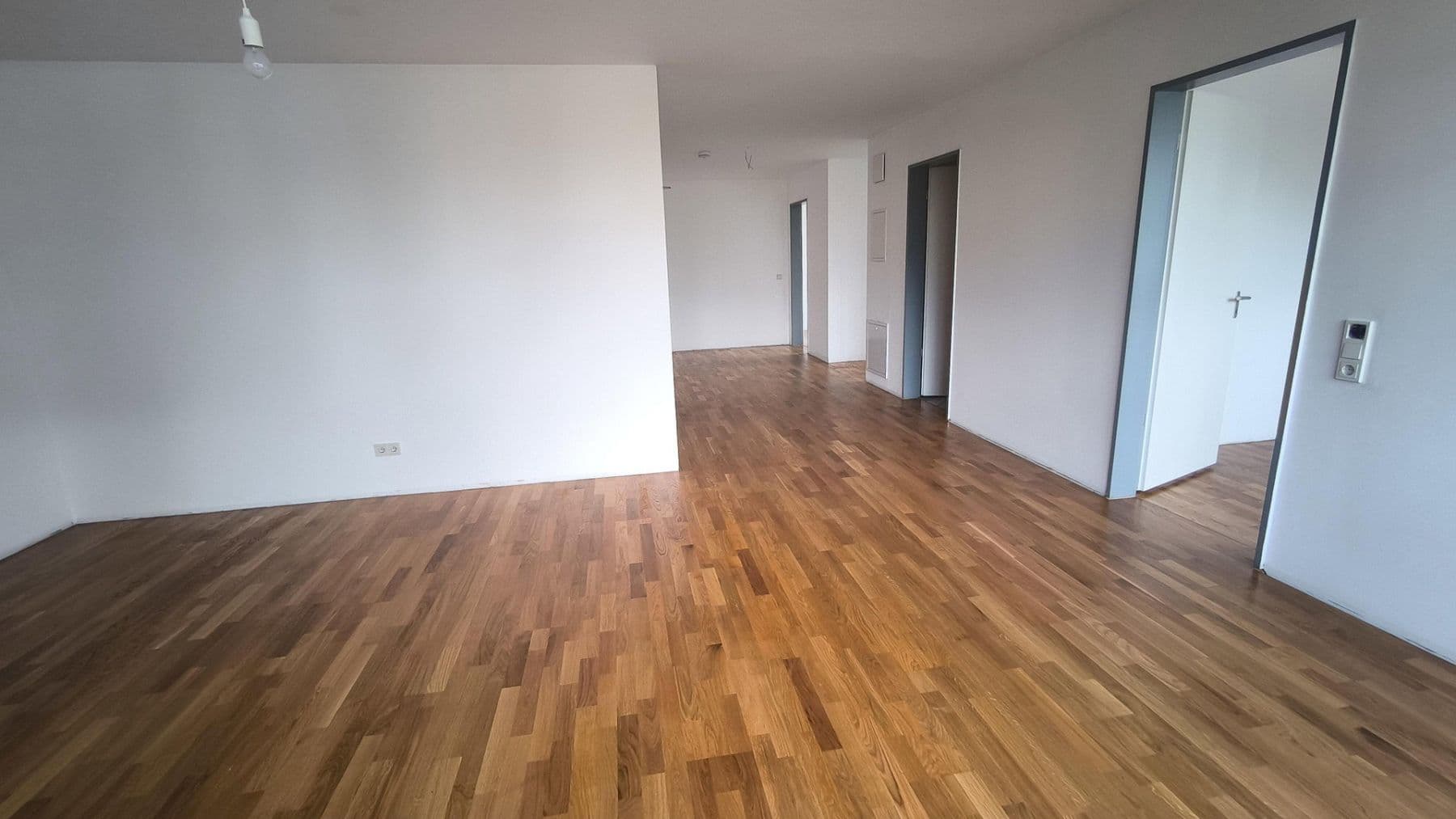 Predaj bytu 3-izbový 86 m², Eisnergutbogen 35, München, Bavorsko Predaj bytu 3-izbový 86 m², Eisnergutbogen 35, München, Bavorsko